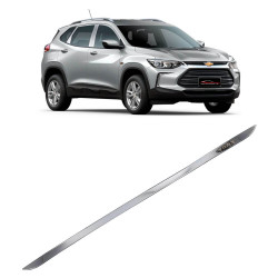 APLIQUE TAMPA PORTA-MALAS CHEVROLET TRACKER INOX CROMADO